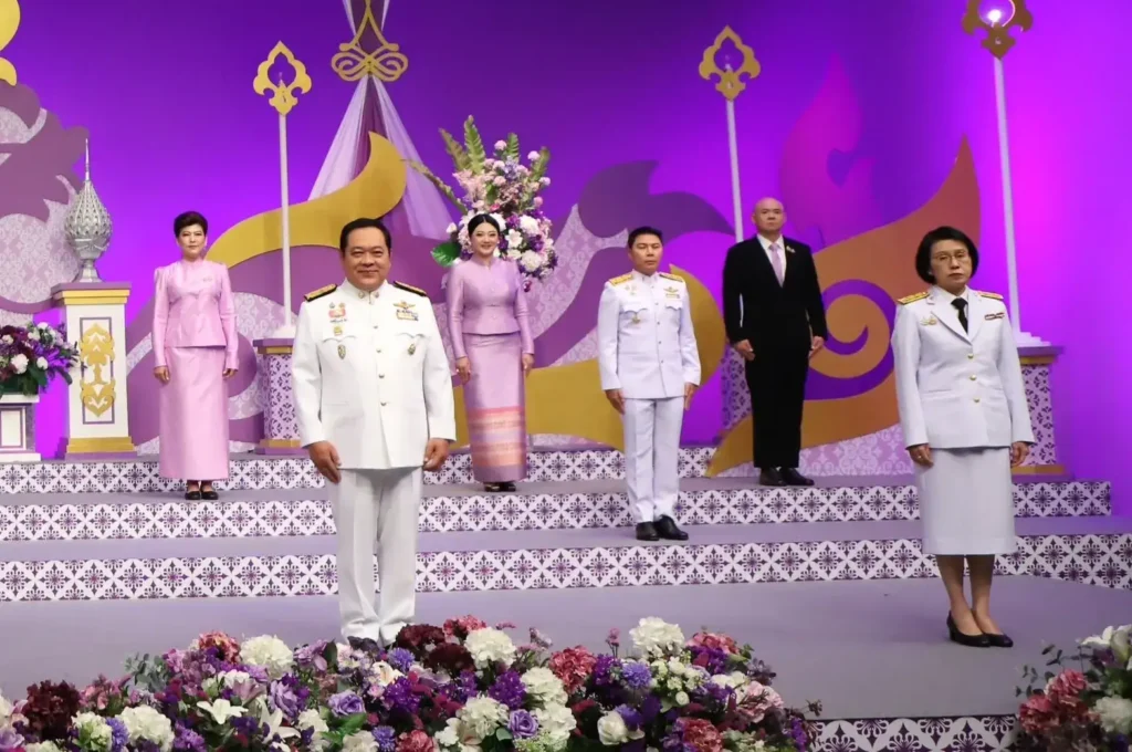 บริษัท สยามอีสต์ โซลูชั่น จำกัด (มหาชน) ร่วมแสดงความจงรักภักดีในพิธีอาเศียรวาทถวายพระพรชัยมงคล เนื่องในโอกาสวันมหามงคลเฉลิมพระชนมพรรษา ๓ มิถุนายน ๒๕๖๘ 10 S 44523850 0 xn