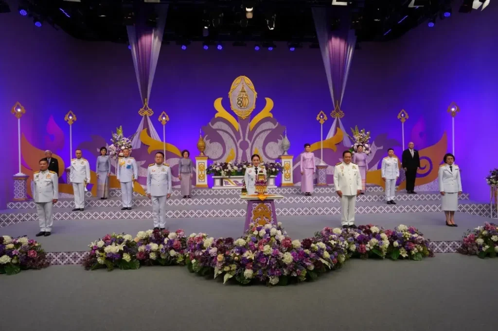 บริษัท สยามอีสต์ โซลูชั่น จำกัด (มหาชน) ร่วมแสดงความจงรักภักดีในพิธีอาเศียรวาทถวายพระพรชัยมงคล เนื่องในโอกาสวันมหามงคลเฉลิมพระชนมพรรษา ๓ มิถุนายน ๒๕๖๘ 9 S 44523851 0 xn