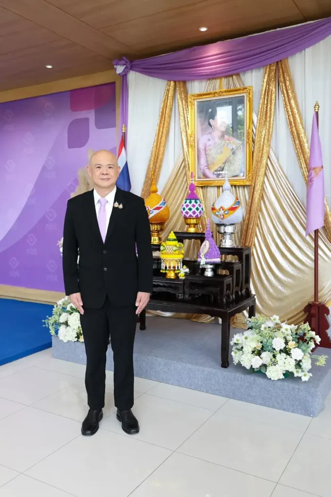 บริษัท สยามอีสต์ โซลูชั่น จำกัด (มหาชน) ร่วมแสดงความจงรักภักดีในพิธีอาเศียรวาทถวายพระพรชัยมงคล เนื่องในโอกาสวันมหามงคลเฉลิมพระชนมพรรษา ๓ มิถุนายน ๒๕๖๘ 2 S 44523855 0 xn